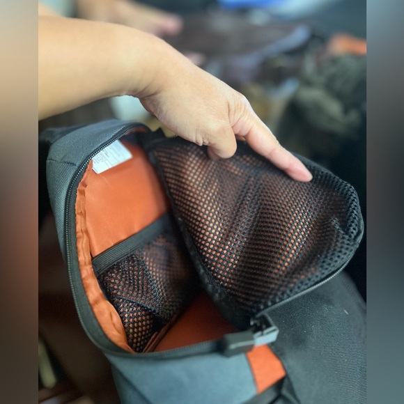 Tamrac 4276 Medium Sized Shoulder Camera/Lens / crossbody bag - Picture 7 of 9